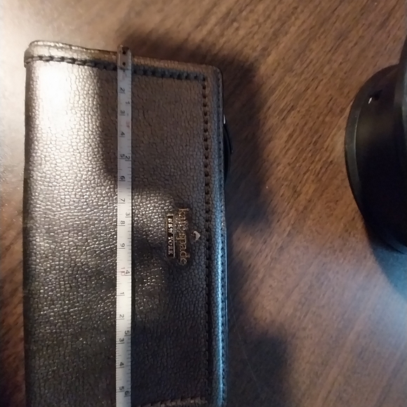 Kate Spade Wallet - Picture 4 of 7